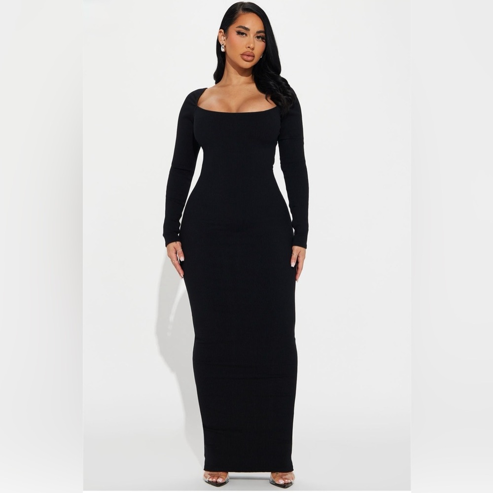 Fashion Nova Black Long Sleeve Maxi Dress
